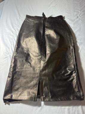 G-III Black Leather Midi Skirt With Front Slit